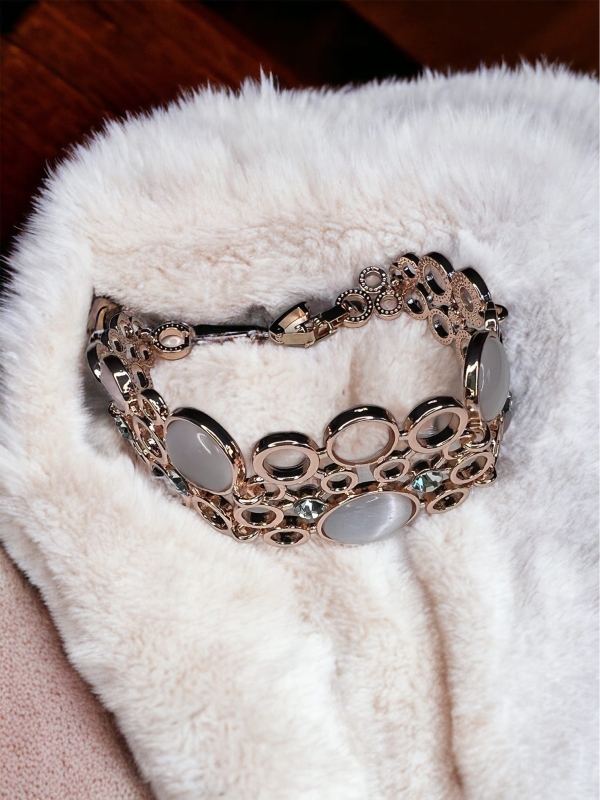 Bransoletka z opałem.jpeg