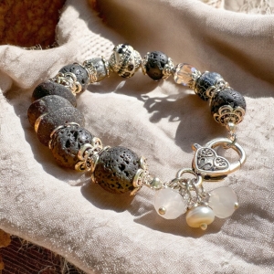 Bransoletka z lawy dla Wagi